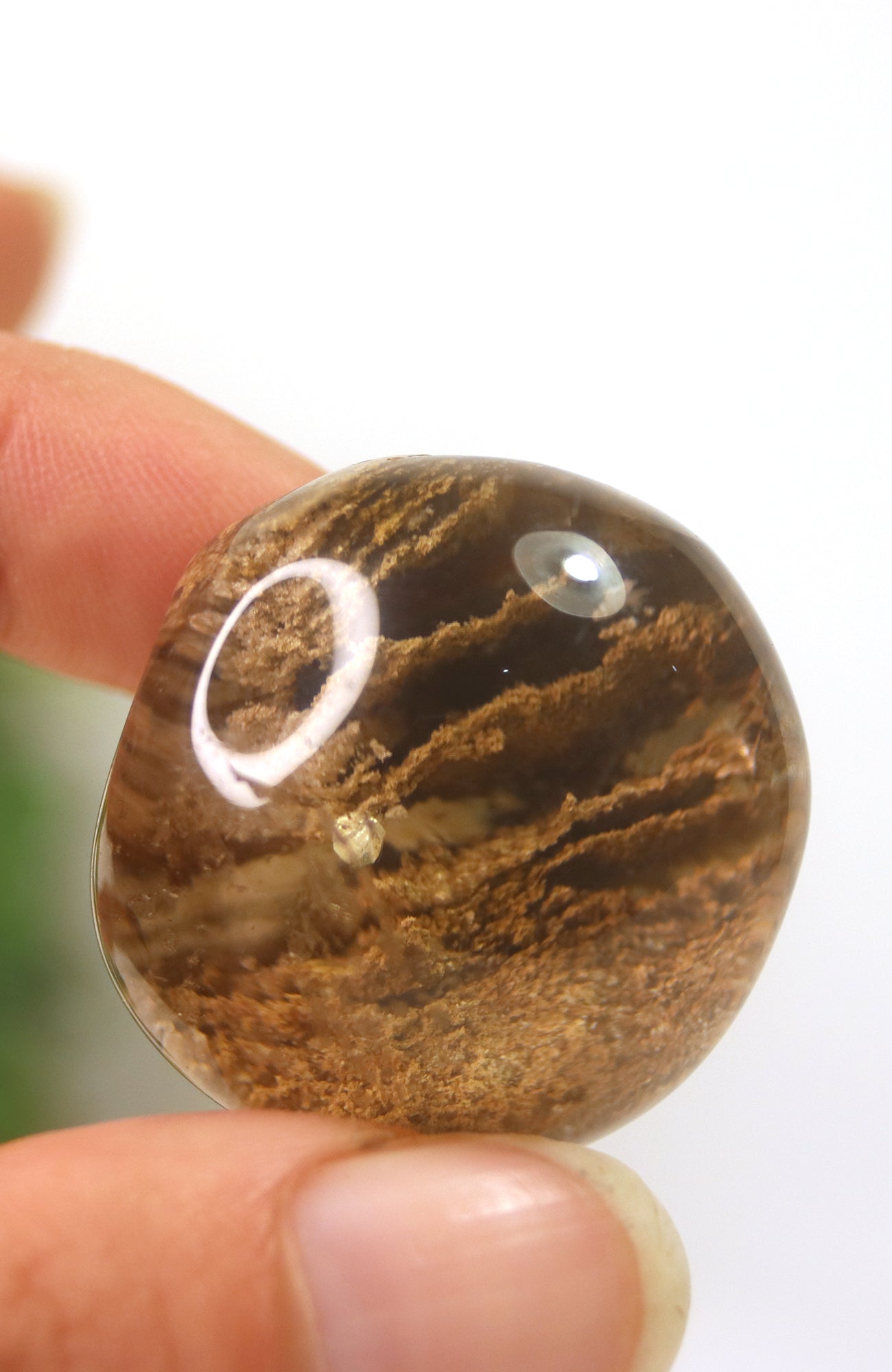Lodalite Quartz Lens